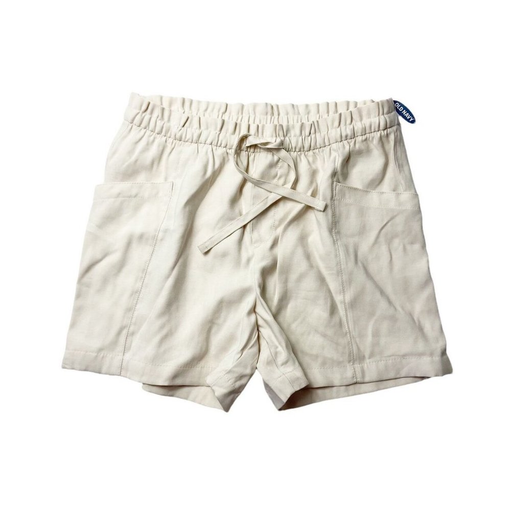 NWT Old Navy Cream Shorts